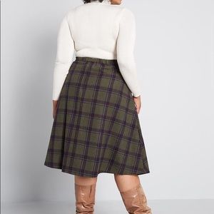 ModCloth Prim Class Hero Midi Skirt Green Plaid